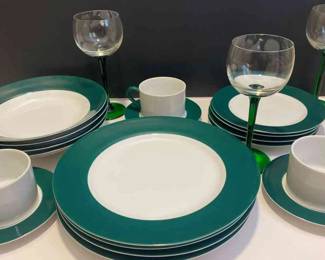 Crate And Barrel Green Rimmed Dishes