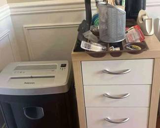 Filing Cabinet on Wheels with Fellowes Paper Shredder