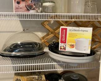 West Bend Egg Cooker Mini Crockpot Rice Cooker Sunbeam Electric Kettle