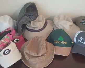 "Home for the Holidays" in Evans, GA. Closing on Tue 11/28 at 6p. Pickup on Wed 11/29 from 3-6p. Please click here to view more photos, descriptions, and current bids: https://ctbids.com/estate-sale/25571