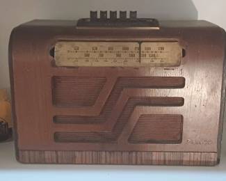 "Home for the Holidays" in Evans, GA. Closing on Tue 11/28 at 6p. Pickup on Wed 11/29 from 3-6p. Please click here to view more photos, descriptions, and current bids: https://ctbids.com/estate-sale/25571