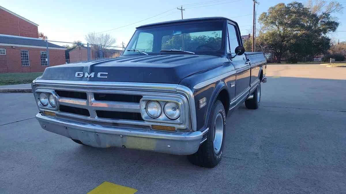 Valley Mills TX Stocking Stuffers starts on 11/22/2023