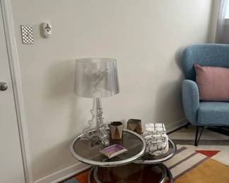 Futuristic bedroom accessories 