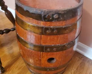 Rare Unbranded 1930-40s Moonshine/Straight Rye Whiskey Wooden Barrel Keg 17"x12"