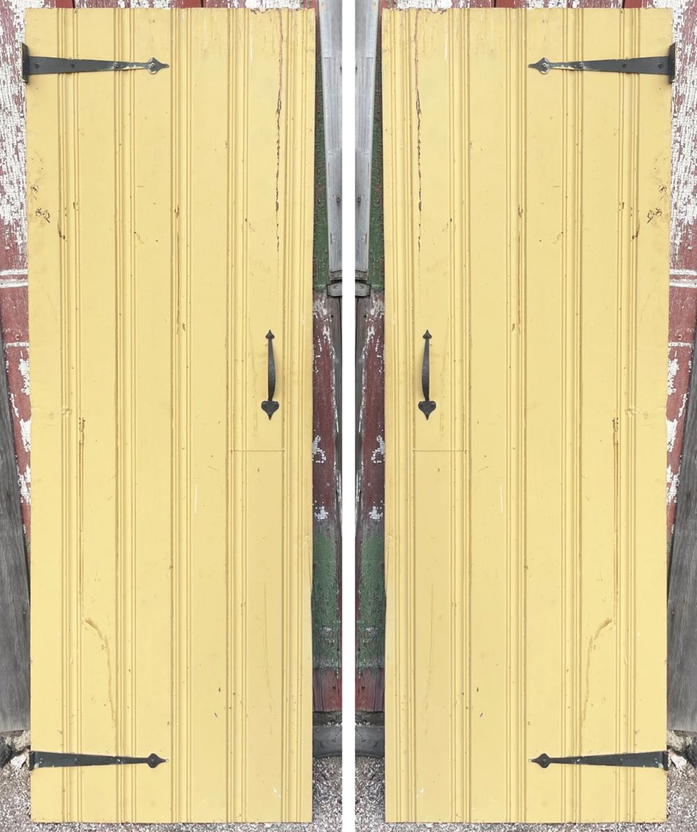 Hudson Valley Barn Sale The Cozy Rhinebeck... starts on 11/27/2023