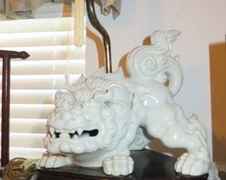 Vintage Asian Foo Dog Table Lamp