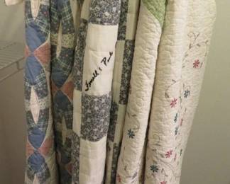 Vintage Handmade Quilts
