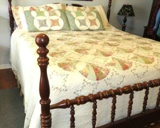 American Drew King Size Four Post Bed 