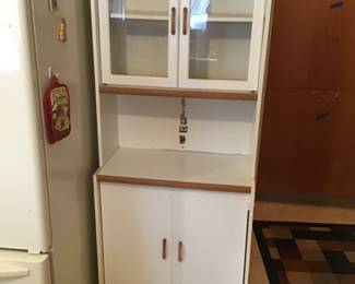 Kitchen Cabinet (6 ft. Tall)