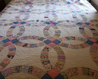 DOUBLE WEDDING QUILT