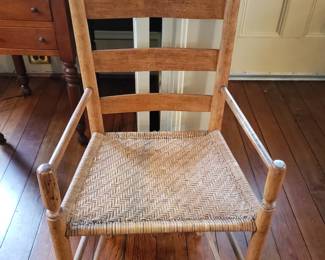 SHAKER CHAIR FROM FROM KENTUCKY