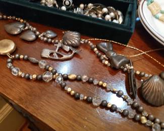 VINTAGE STERLING CHARMS, CRYSTAL BEADS & JAMES AVERY