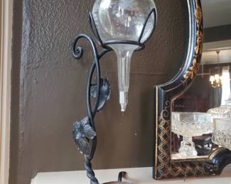 DECANTER / SERVING PIECE