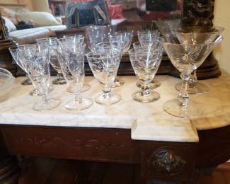 CRYSTAL STEMWARE