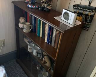 Books; decor; Patriotic items