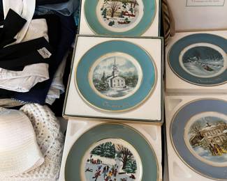 Avon Christmas collector plates with boxes