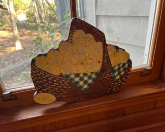 Basket of eggs decor