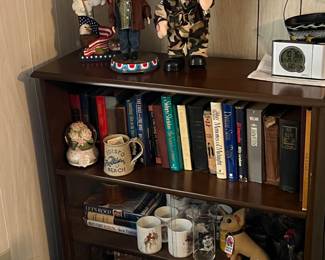 Decor and books; military