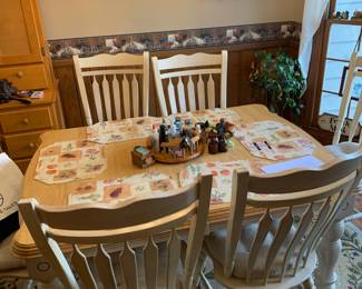 Country-style table with a leaf and 6 chairs (solid)