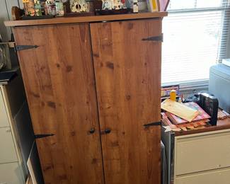 Cabinet, what's behind the doors? Stay tuned!