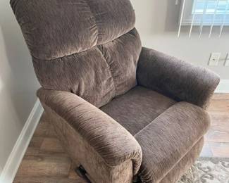 794 LaZBoy Sable ReclinaRocker X2min