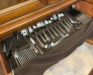 794 Reed Barton Stainless Flatwaremin