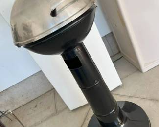 794 MasterBuilt Electric Veranda Standing Grill min