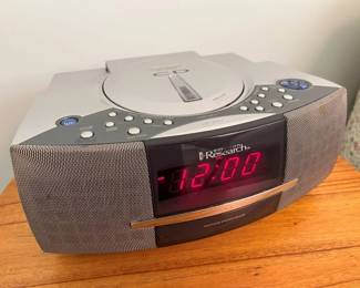 794 Emerson CD Radio Alarm Clockmin