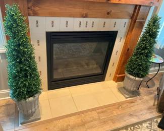 794 Faux Topiariesmin