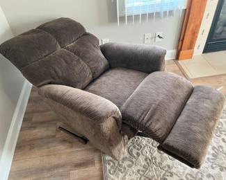 794 LaZBoy ReclinaRocker Extendedmin