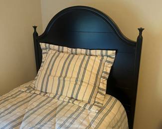 Pr. Midnight blue twin bed sets