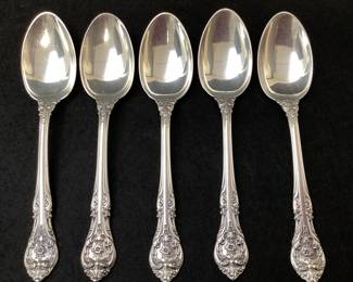 JETH108 Gorham “King Edward” Sterling Faltware Tea Spoons #7 Five sterling silver tea spoons. Vintage pattern. Measure about 6 inches long. Weight approximately 155.88 grams.