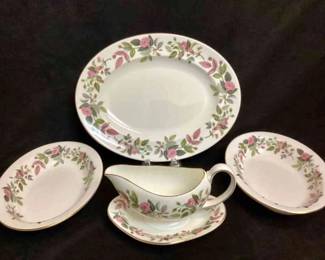 JETH939 Wedgewood Hathaway Rose Serving Pieces Bone China, England serving platter, gravy boat, and 2 serving bowls.