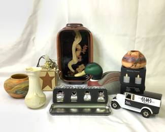 JOSW224 Assortment Of Items Lots of different items..