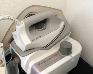 Pressure iron and steamer