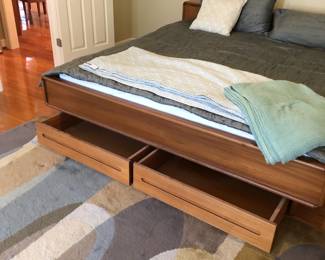 King size bed with storage at headboard and under bed drawers
