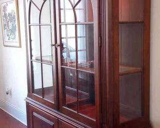 "Fox Hollow Treasures" in Aiken, SC. Starts Closing on Thu 11/30 at 8p. Pickup: Sat 12/2 from 11-3p. Please click here to view more photos, descriptions, and current bids:&nbsp;https://ctbids.com/estate-sale/25632