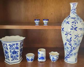 "Fox Hollow Treasures" in Aiken, SC. Starts Closing on Thu 11/30 at 8p. Pickup: Sat 12/2 from 11-3p. Please click here to view more photos, descriptions, and current bids:&nbsp;https://ctbids.com/estate-sale/25632