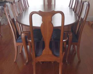 "Fox Hollow Treasures" in Aiken, SC. Starts Closing on Thu 11/30 at 8p. Pickup: Sat 12/2 from 11-3p. Please click here to view more photos, descriptions, and current bids:&nbsp;https://ctbids.com/estate-sale/25632