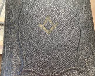 Vintage Freemason Family Bible Illustrated 