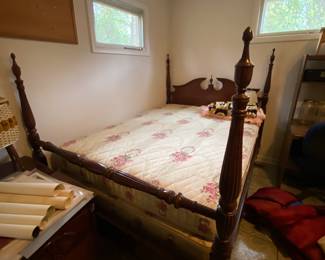 4 poster bed room set