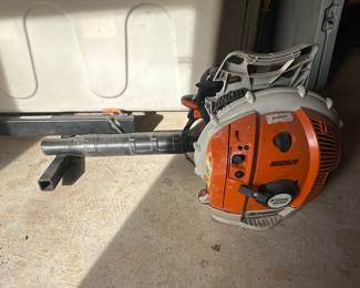 Stihl BR 600 Commercial Grade Blower