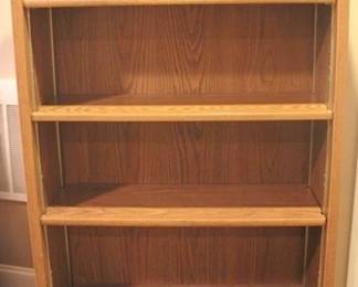 391 - Bookshelf - 61 x 34 x 11
