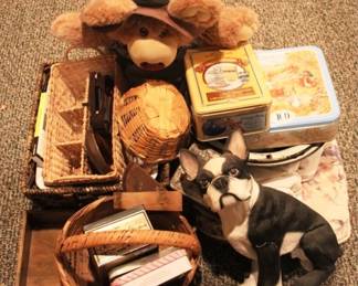 588 - Lot of Assorted Items Boston Terrier
