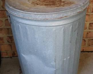 29 - Metal Trashcan 26.5 x 21
