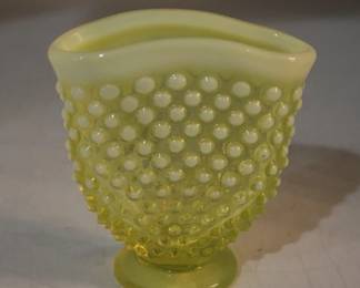 774 - Fenton opalescent yellow hobnail 4" vase
