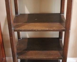 733 - 4 tier bookshelf stand, 43.5 x 18.5 x 12.5
