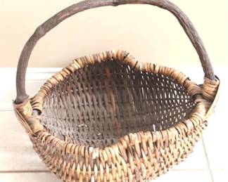 251 - Basket - 12 x 18
