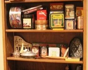 488 - Bookshelf (Contents Not Included) 91 x 34 x 12 Bookshelf ONLY
