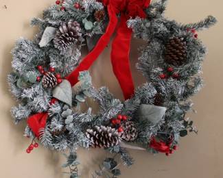 65 - Christmas Wreath 22 Inches
